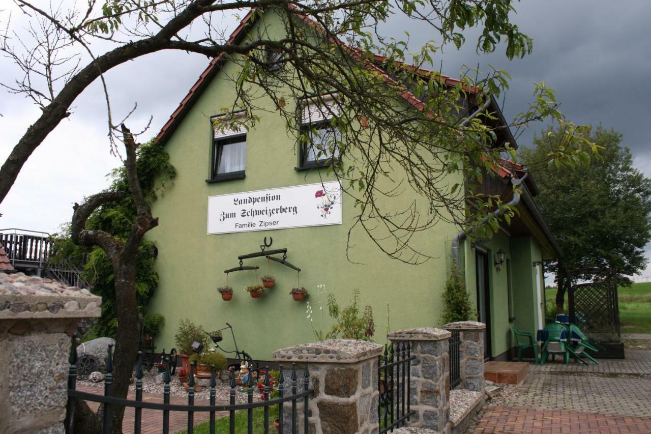 Landpension Zum Schweizerberg Neugrimnitz Exteriér fotografie
